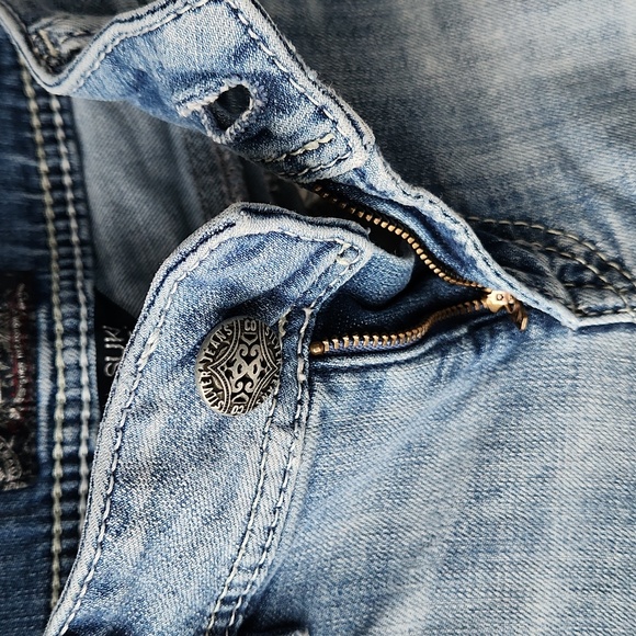 Silver Suki Mid Capri Super Stretch Lightwash Jeans Size 31 - Picture 6 of 14